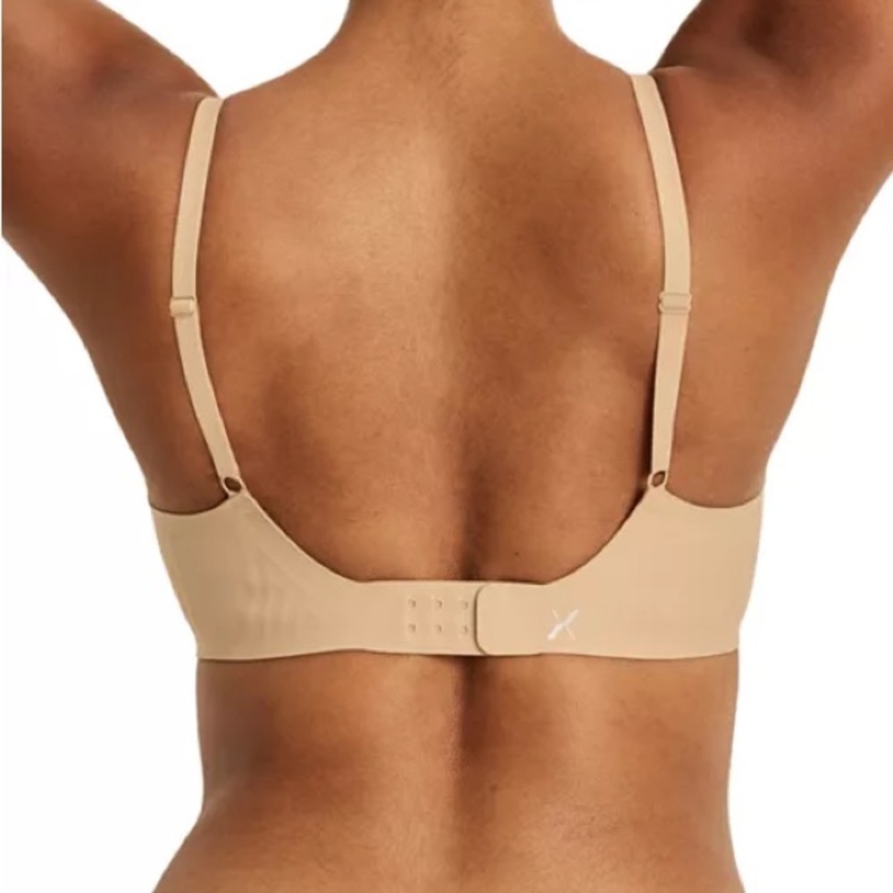 Knix Nude Seamless Revolution V Neck Bra - Picture 2 of 9